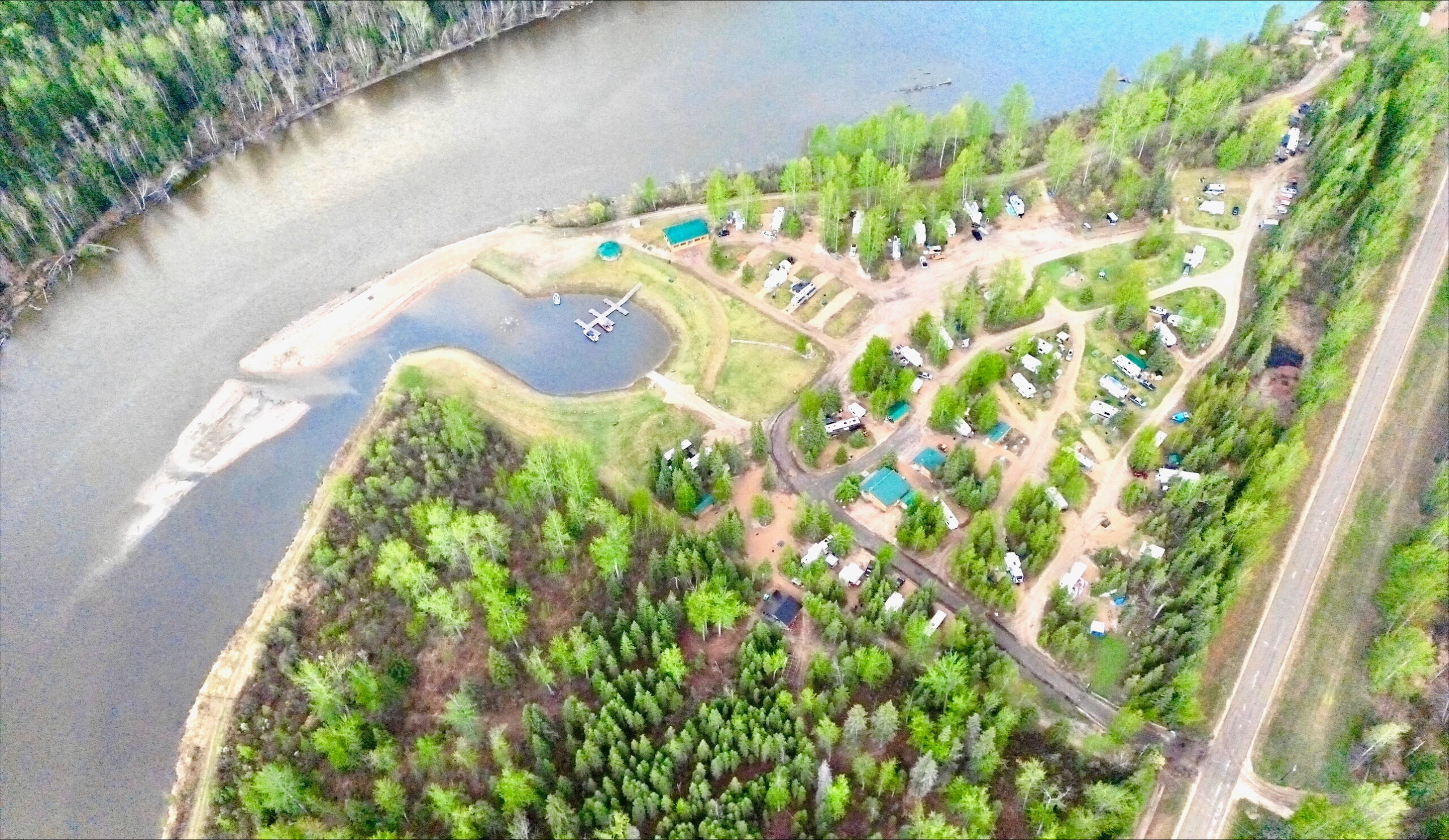 Woodlands RV Park and Marina