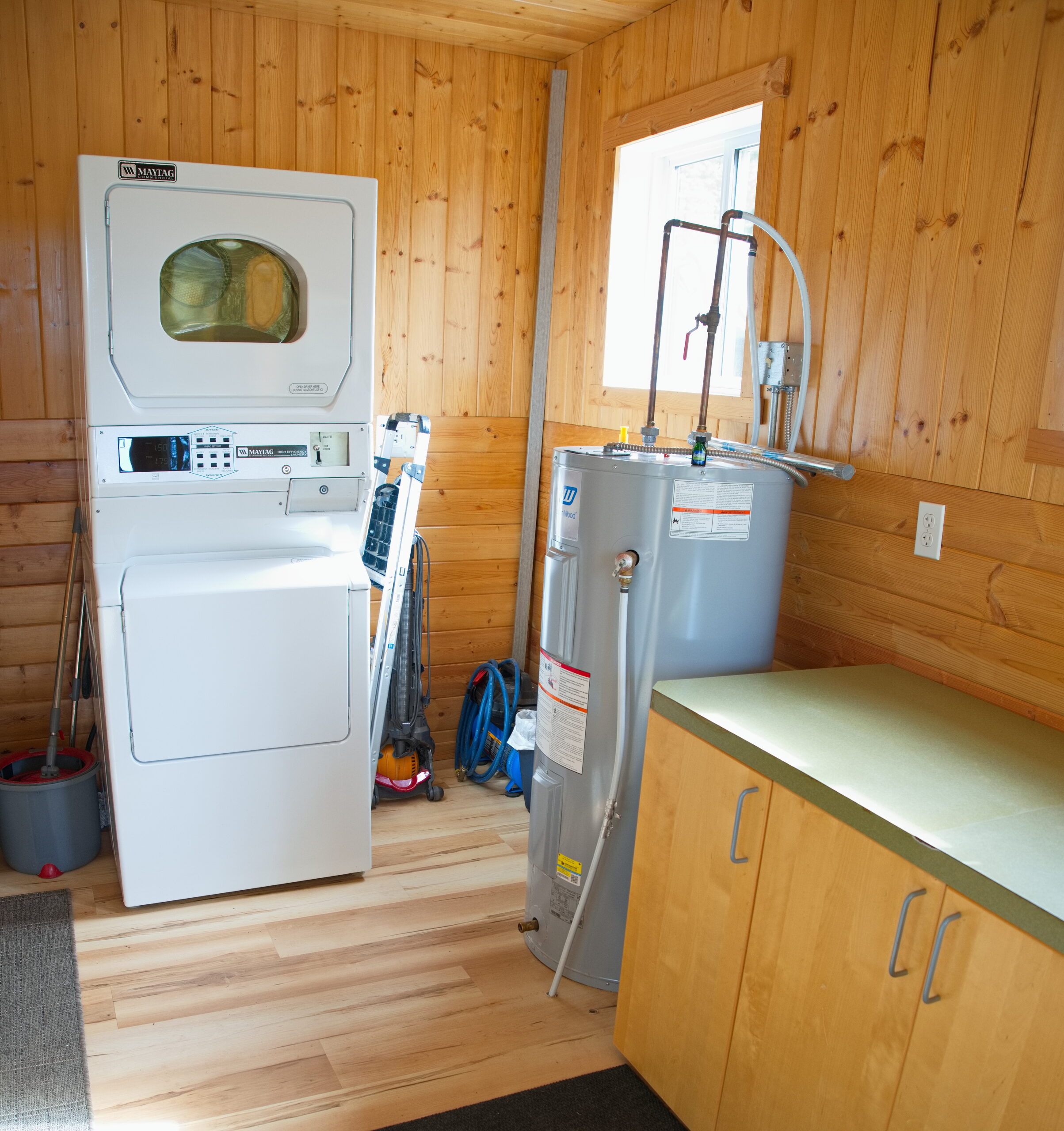 WRV laundry interior 1